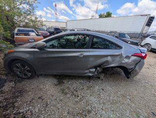 2013 Hyundai Elantra SE - Exterior Side Driver Image